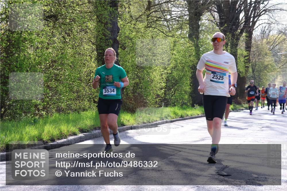 12.04.2026 - 45. Internationalen Wilhelmsburger Insellauf Yannick Fuchs http://msf.ph/oto/9486332 12.04.2026 10:30:10 Laufen 3534, 2525, 5560 meine-sportfotos.de