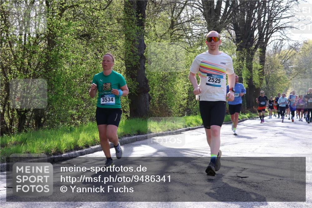 12.04.2026 - 45. Internationalen Wilhelmsburger Insellauf Yannick Fuchs http://msf.ph/oto/9486341 12.04.2026 10:30:11 Laufen 3534, 2525, 295, 5560 meine-sportfotos.de