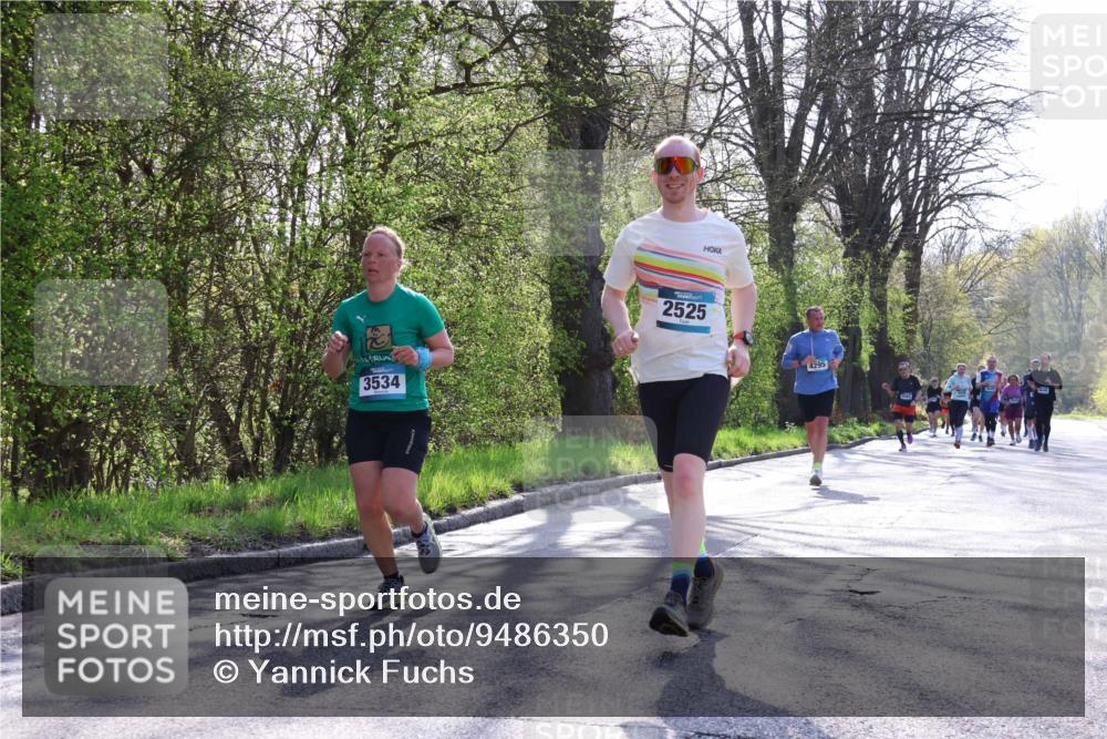 12.04.2026 - 45. Internationalen Wilhelmsburger Insellauf Yannick Fuchs http://msf.ph/oto/9486350 12.04.2026 10:30:12 Laufen 3534, 2525, 4295 meine-sportfotos.de