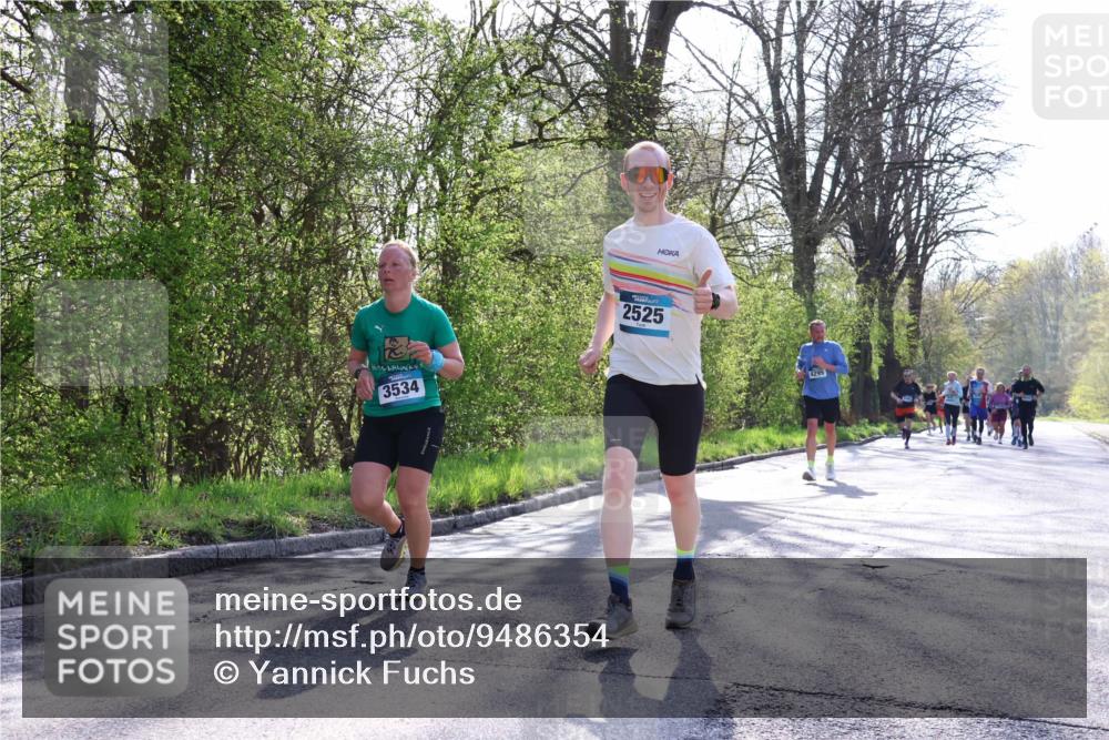 12.04.2026 - 45. Internationalen Wilhelmsburger Insellauf Yannick Fuchs http://msf.ph/oto/9486354 12.04.2026 10:30:12 Laufen 3534, 2525 meine-sportfotos.de