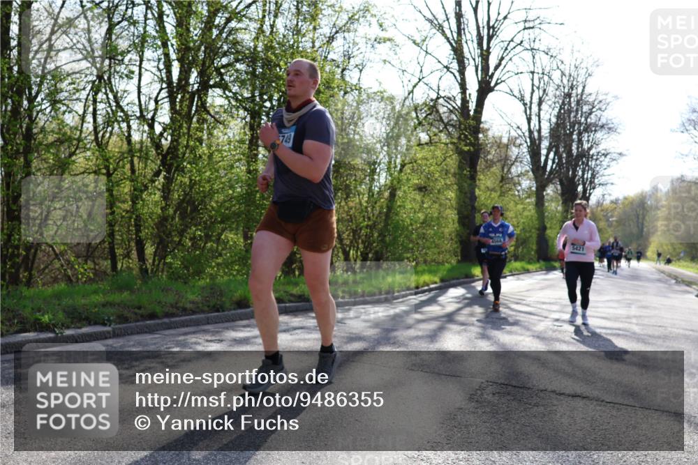 12.04.2026 - 45. Internationalen Wilhelmsburger Insellauf Yannick Fuchs http://msf.ph/oto/9486355 12.04.2026 10:36:08 Laufen 3749, 4568, 5421 meine-sportfotos.de