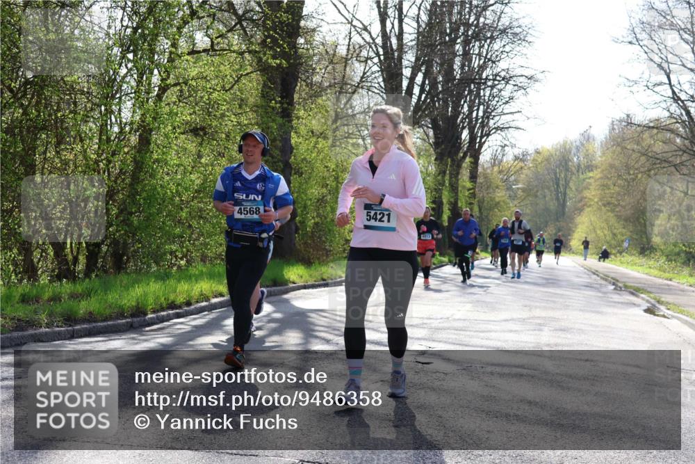 12.04.2026 - 45. Internationalen Wilhelmsburger Insellauf Yannick Fuchs http://msf.ph/oto/9486358 12.04.2026 10:36:09 Laufen 4568, 5421 meine-sportfotos.de