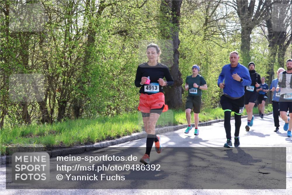 12.04.2026 - 45. Internationalen Wilhelmsburger Insellauf Yannick Fuchs http://msf.ph/oto/9486392 12.04.2026 10:36:13 Laufen 4913, 5664, 33, 3635, 54, 3307 meine-sportfotos.de