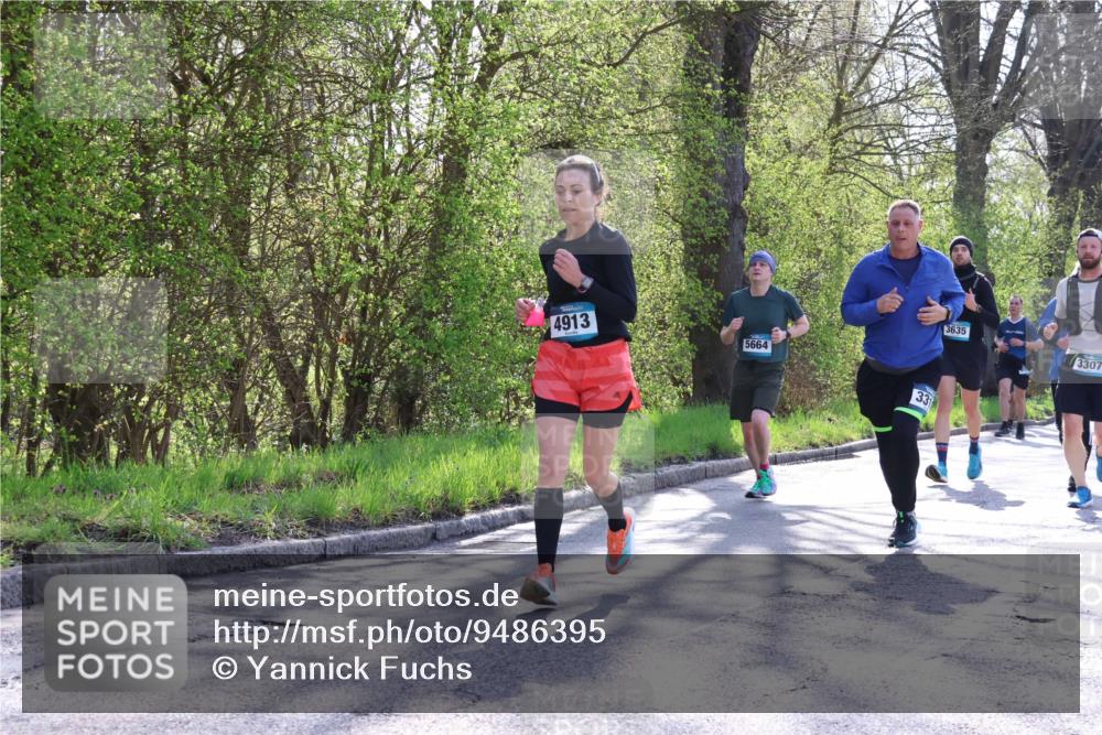 12.04.2026 - 45. Internationalen Wilhelmsburger Insellauf Yannick Fuchs http://msf.ph/oto/9486395 12.04.2026 10:36:13 Laufen 4913, 5664, 331, 3635, 3307 meine-sportfotos.de