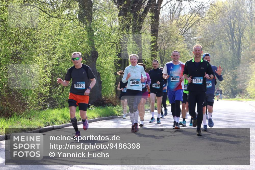12.04.2026 - 45. Internationalen Wilhelmsburger Insellauf Yannick Fuchs http://msf.ph/oto/9486398 12.04.2026 10:30:17 Laufen 5560, 4674, 4649, 4645, 34, 4680, 26, 4646, 555 meine-sportfotos.de