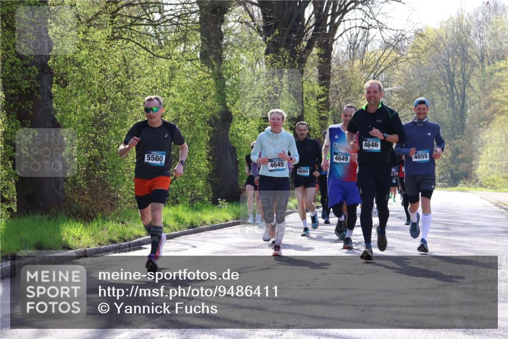 12.04.2026 - 45. Internationalen Wilhelmsburger Insellauf Yannick Fuchs http://msf.ph/oto/9486411 12.04.2026 10:30:18 Laufen 5560, 4645, 4680, 4646, 4655, 4649 meine-sportfotos.de