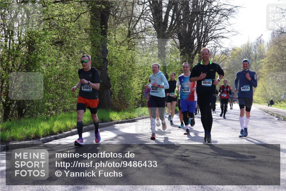 12.04.2026 - 45. Internationalen Wilhelmsburger Insellauf Yannick Fuchs http://msf.ph/oto/9486433 12.04.2026 10:30:19 Laufen 4646, 5560, 4645, 4649, 468, 3381, 4655 meine-sportfotos.de