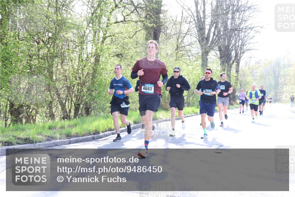12.04.2026 - 45. Internationalen Wilhelmsburger Insellauf Yannick Fuchs http://msf.ph/oto/9486450 12.04.2026 10:36:19 Laufen 4682, 3624, 182, 505, 3325 meine-sportfotos.de
