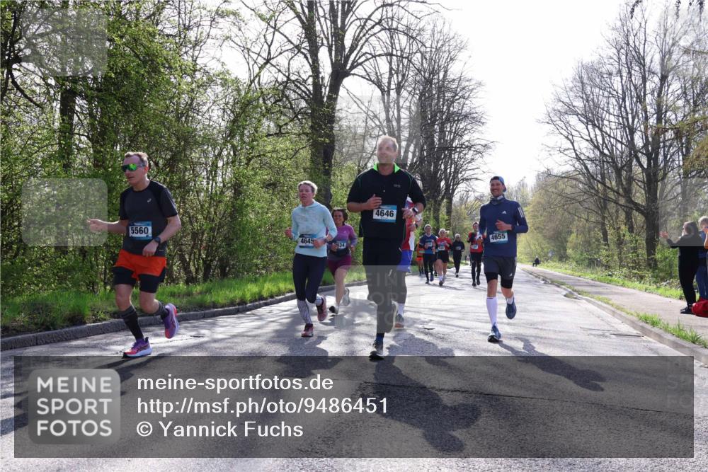 12.04.2026 - 45. Internationalen Wilhelmsburger Insellauf Yannick Fuchs http://msf.ph/oto/9486451 12.04.2026 10:30:21 Laufen 5560, 4645, 534, 4646, 4655 meine-sportfotos.de