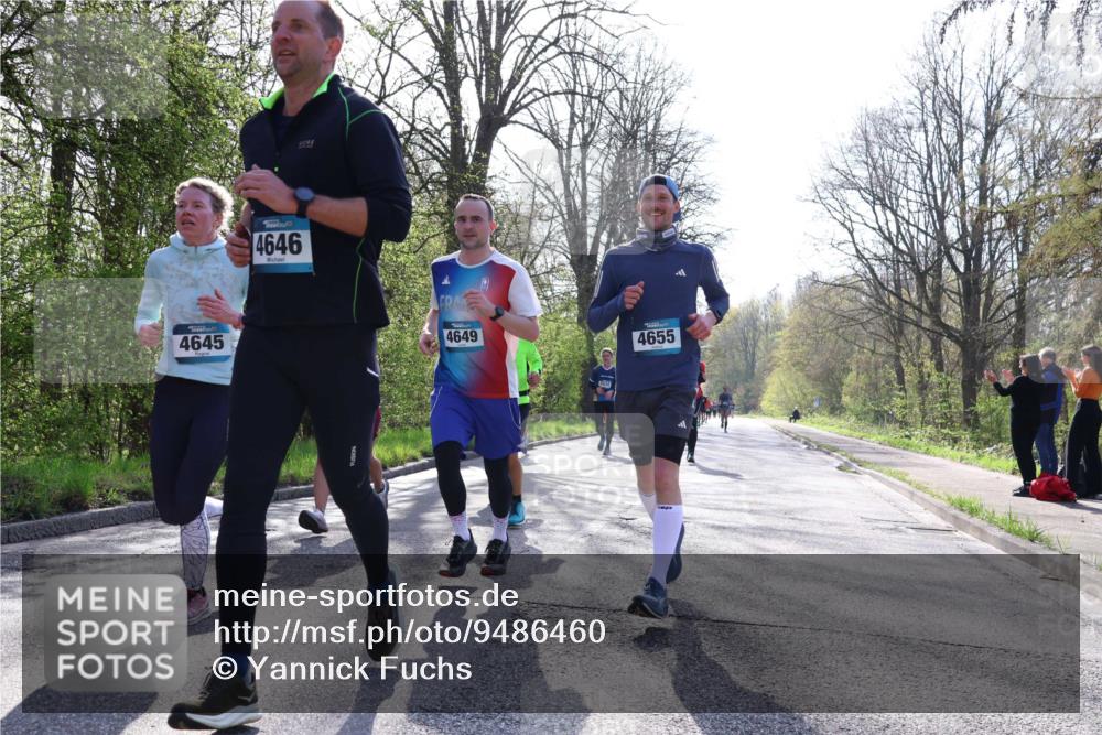 12.04.2026 - 45. Internationalen Wilhelmsburger Insellauf Yannick Fuchs http://msf.ph/oto/9486460 12.04.2026 10:30:22 Laufen 4645, 4646, 4649, 4655 meine-sportfotos.de