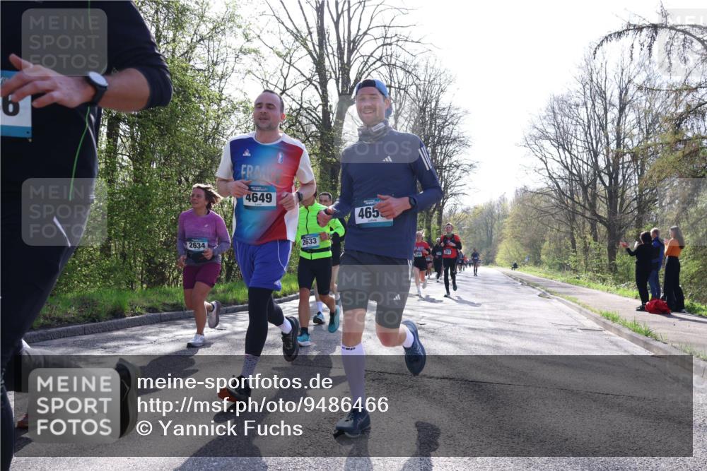 12.04.2026 - 45. Internationalen Wilhelmsburger Insellauf Yannick Fuchs http://msf.ph/oto/9486466 12.04.2026 10:30:23 Laufen 6, 2634, 4649, 2633, 465 meine-sportfotos.de