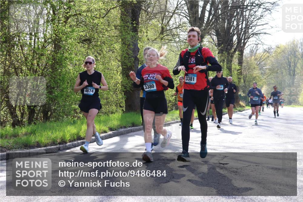 12.04.2026 - 45. Internationalen Wilhelmsburger Insellauf Yannick Fuchs http://msf.ph/oto/9486484 12.04.2026 10:30:25 Laufen 4674, 3380, 3381, 88, 4262 meine-sportfotos.de