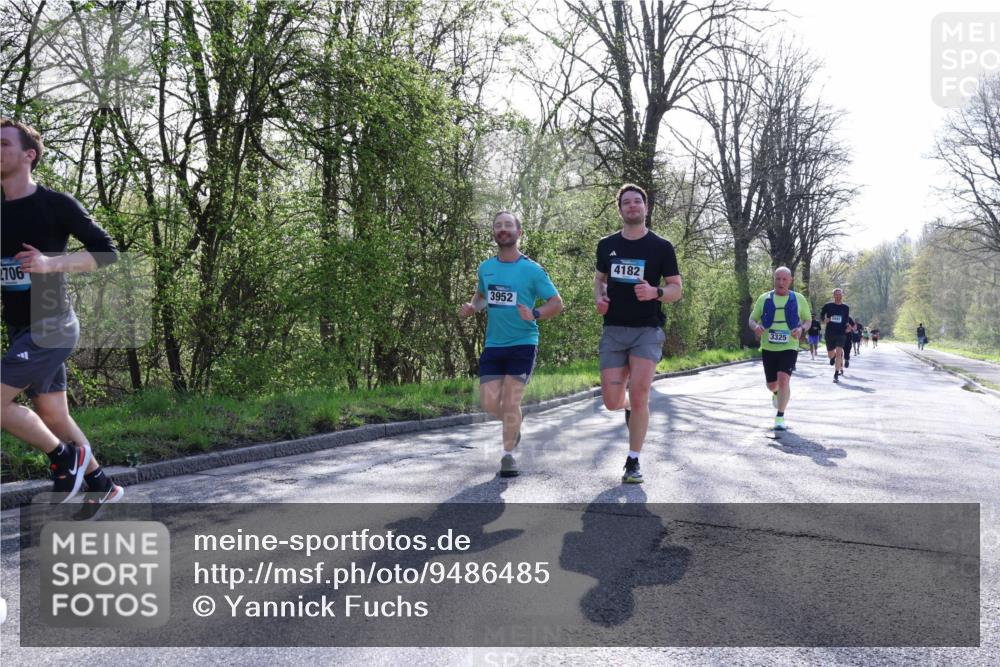 12.04.2026 - 45. Internationalen Wilhelmsburger Insellauf Yannick Fuchs http://msf.ph/oto/9486485 12.04.2026 10:36:22 Laufen 2706, 3952, 4182, 3325 meine-sportfotos.de