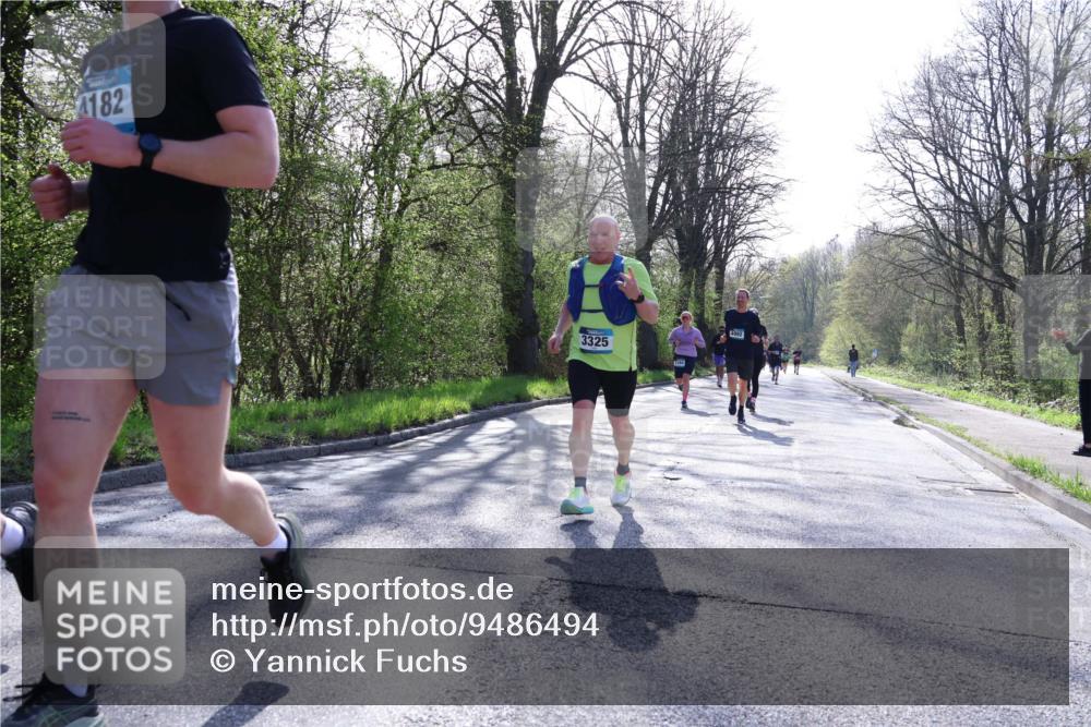 12.04.2026 - 45. Internationalen Wilhelmsburger Insellauf Yannick Fuchs http://msf.ph/oto/9486494 12.04.2026 10:36:23 Laufen 4182, 3325, 4992 meine-sportfotos.de