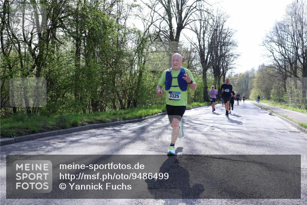 12.04.2026 - 45. Internationalen Wilhelmsburger Insellauf Yannick Fuchs http://msf.ph/oto/9486499 12.04.2026 10:36:23 Laufen 3325, 4992 meine-sportfotos.de