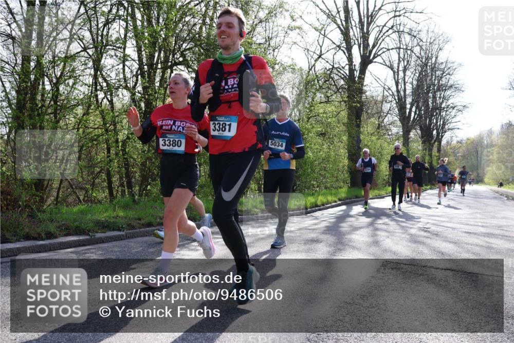 12.04.2026 - 45. Internationalen Wilhelmsburger Insellauf Yannick Fuchs http://msf.ph/oto/9486506 12.04.2026 10:30:26 Laufen 3380, 3381, 5034, 528, 5299 meine-sportfotos.de