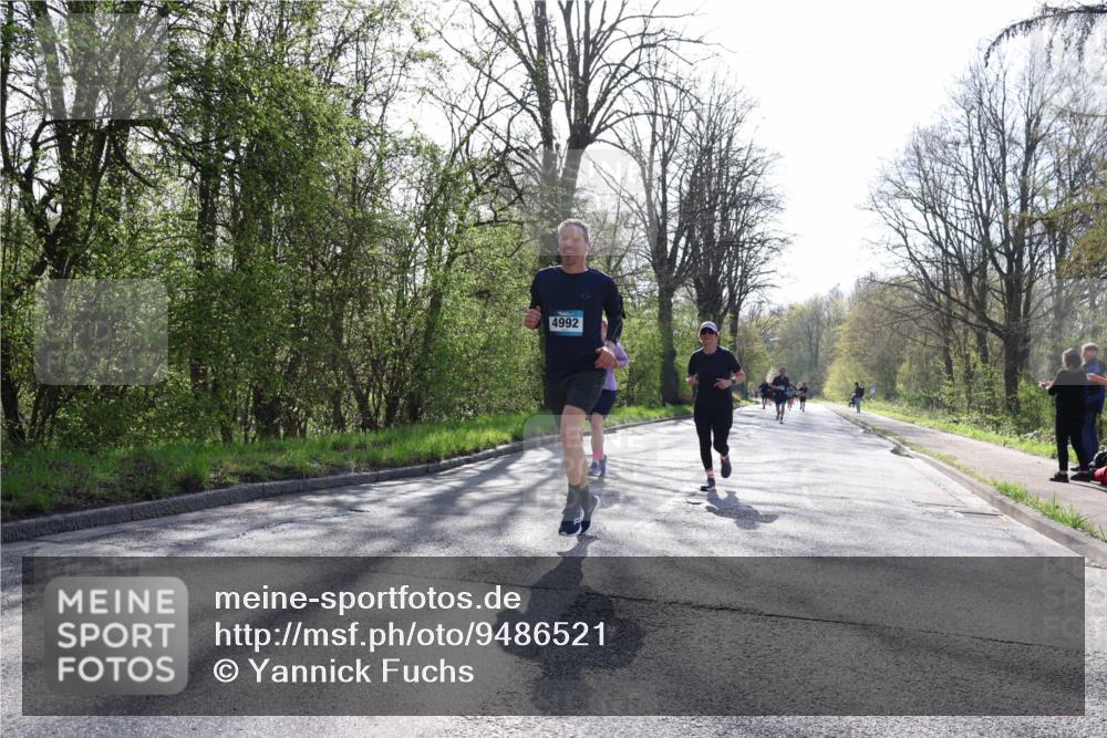 12.04.2026 - 45. Internationalen Wilhelmsburger Insellauf Yannick Fuchs http://msf.ph/oto/9486521 12.04.2026 10:36:26 Laufen 4992 meine-sportfotos.de