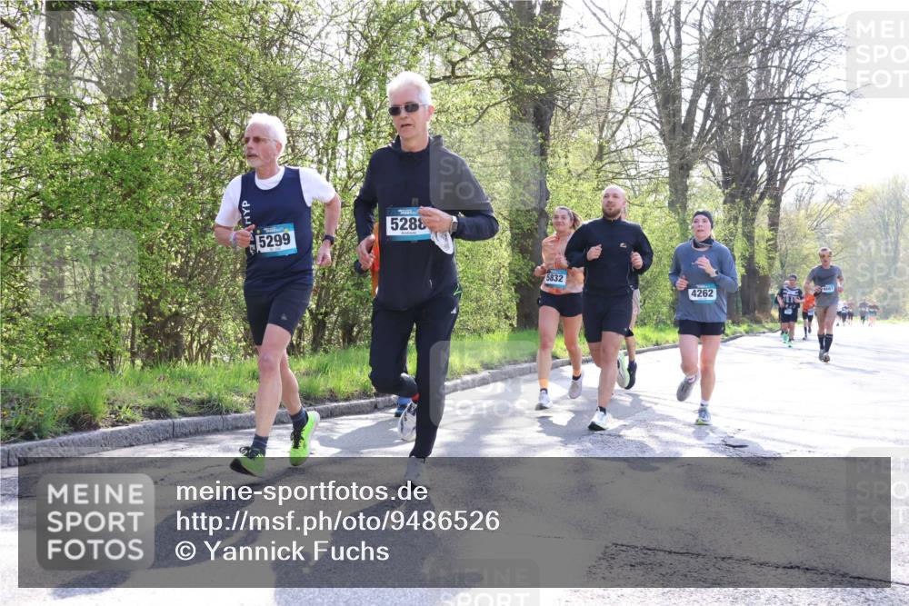 12.04.2026 - 45. Internationalen Wilhelmsburger Insellauf Yannick Fuchs http://msf.ph/oto/9486526 12.04.2026 10:30:28 Laufen 5299, 5288, 5832, 4262, 4667 meine-sportfotos.de
