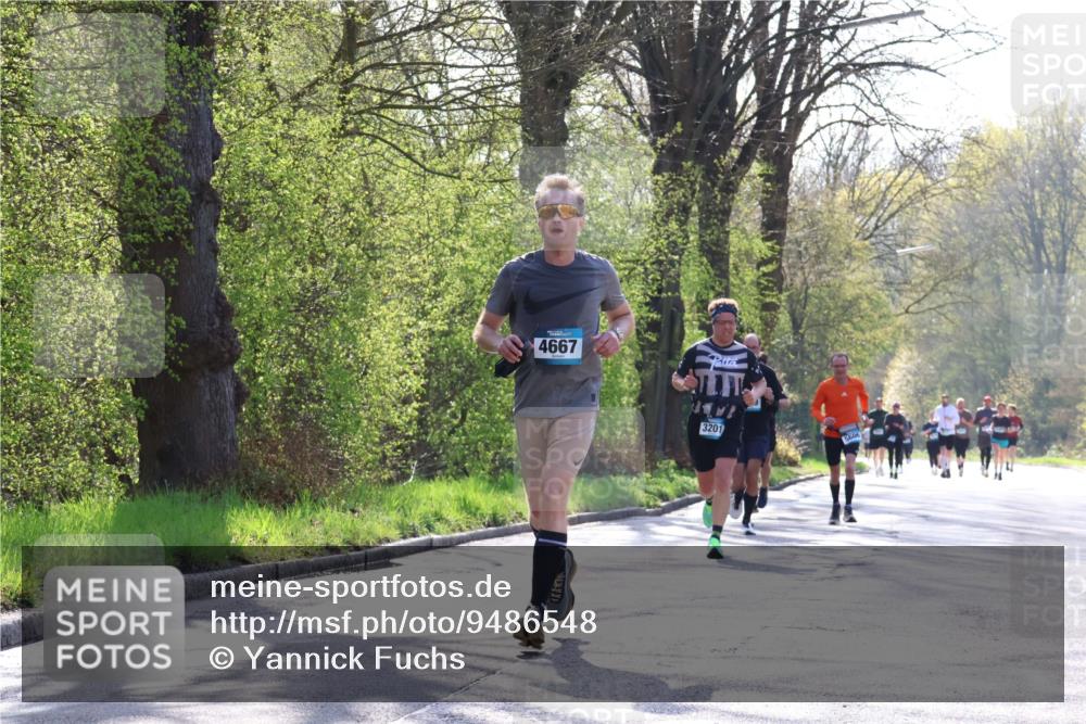 12.04.2026 - 45. Internationalen Wilhelmsburger Insellauf Yannick Fuchs http://msf.ph/oto/9486548 12.04.2026 10:30:31 Laufen 4667, 3201, 5606 meine-sportfotos.de