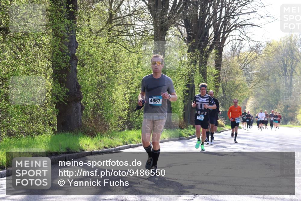 12.04.2026 - 45. Internationalen Wilhelmsburger Insellauf Yannick Fuchs http://msf.ph/oto/9486550 12.04.2026 10:30:31 Laufen 4667, 3201, 560 meine-sportfotos.de