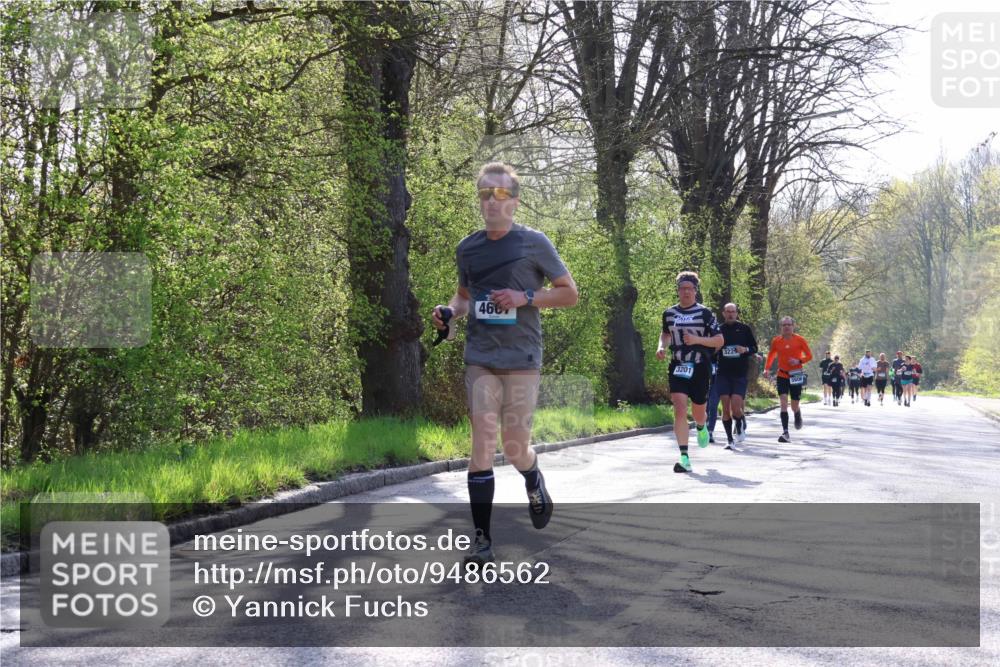 12.04.2026 - 45. Internationalen Wilhelmsburger Insellauf Yannick Fuchs http://msf.ph/oto/9486562 12.04.2026 10:30:32 Laufen 4667, 3201 meine-sportfotos.de