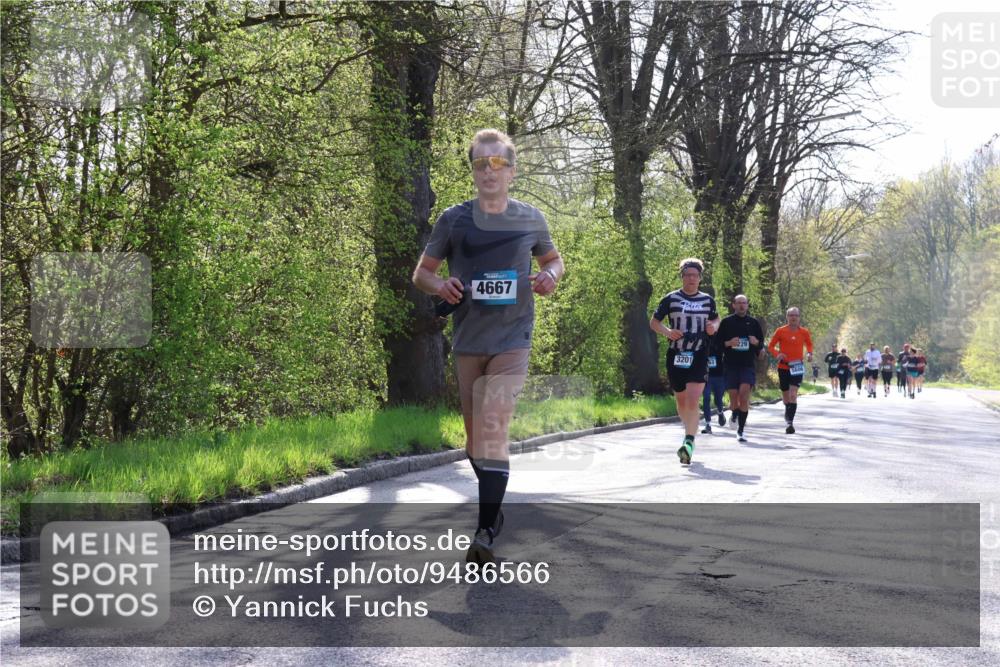 12.04.2026 - 45. Internationalen Wilhelmsburger Insellauf Yannick Fuchs http://msf.ph/oto/9486566 12.04.2026 10:30:33 Laufen 4667, 3201 meine-sportfotos.de
