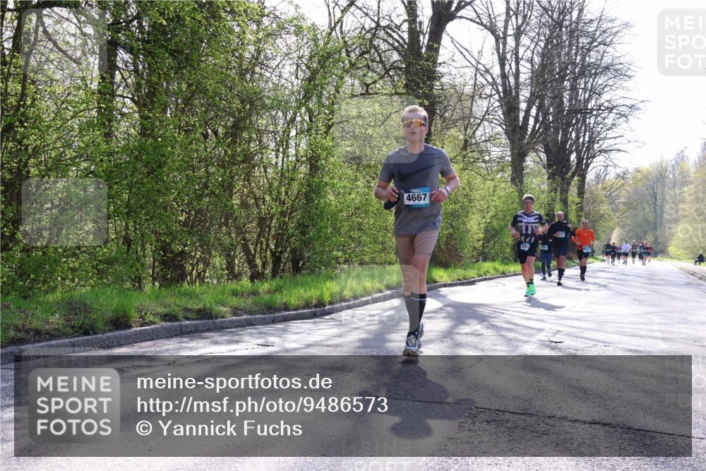 12.04.2026 - 45. Internationalen Wilhelmsburger Insellauf Yannick Fuchs http://msf.ph/oto/9486573 12.04.2026 10:30:33 Laufen 4667, 3201 meine-sportfotos.de