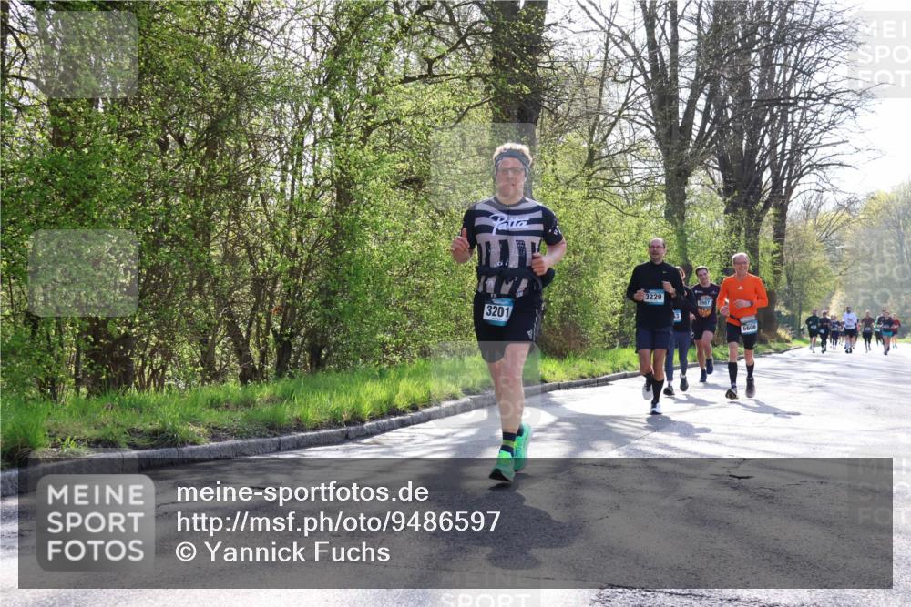 12.04.2026 - 45. Internationalen Wilhelmsburger Insellauf Yannick Fuchs http://msf.ph/oto/9486597 12.04.2026 10:30:36 Laufen 3229, 3201, 3987, 5606 meine-sportfotos.de