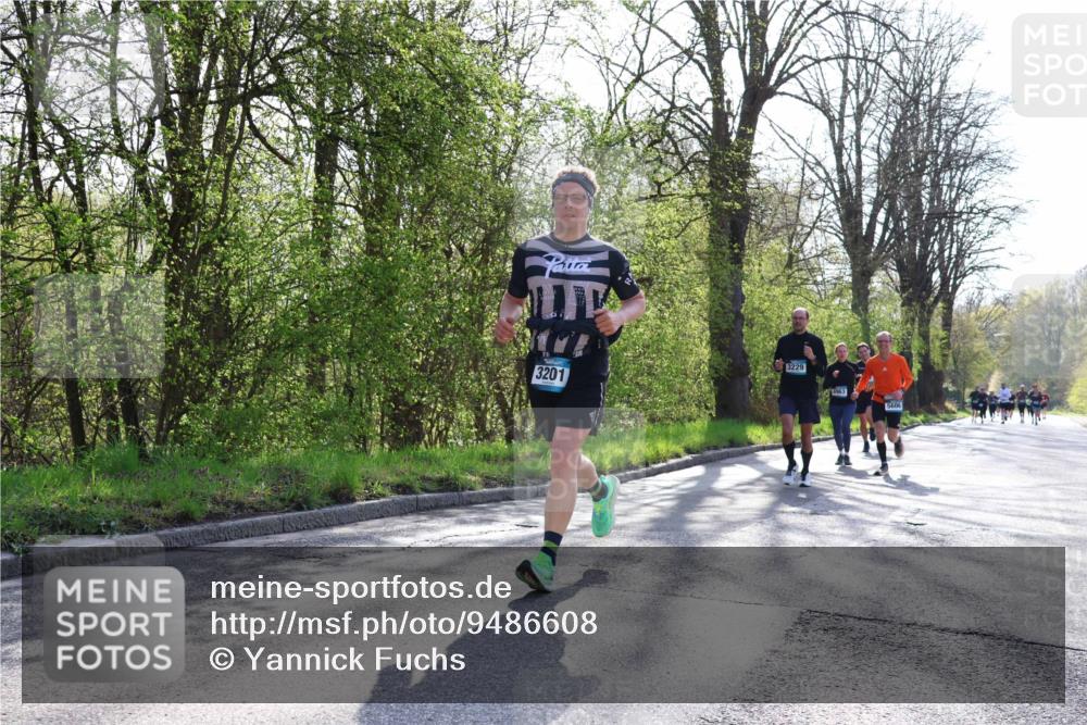 12.04.2026 - 45. Internationalen Wilhelmsburger Insellauf Yannick Fuchs http://msf.ph/oto/9486608 12.04.2026 10:30:36 Laufen 3201 meine-sportfotos.de
