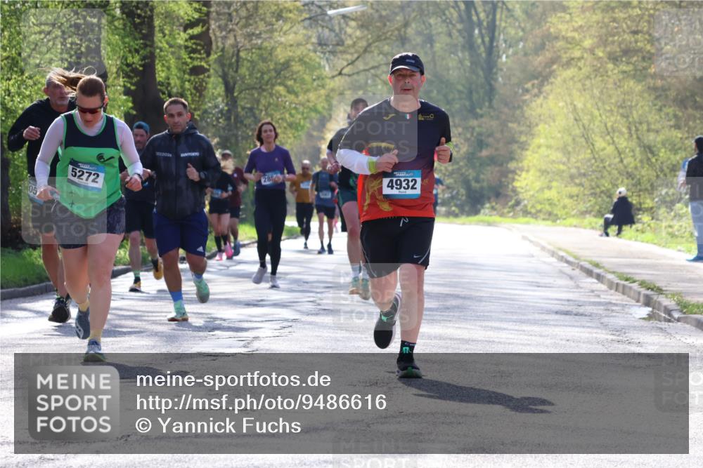 12.04.2026 - 45. Internationalen Wilhelmsburger Insellauf Yannick Fuchs http://msf.ph/oto/9486616 12.04.2026 10:36:38 Laufen 05, 5272, 2026, 285, 4932 meine-sportfotos.de