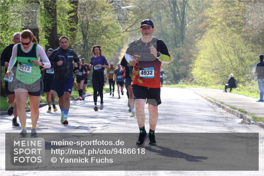 12.04.2026 - 45. Internationalen Wilhelmsburger Insellauf Yannick Fuchs http://msf.ph/oto/9486618 12.04.2026 10:36:38 Laufen 2053, 5272, 3200, 2026, 3809, 4932 meine-sportfotos.de