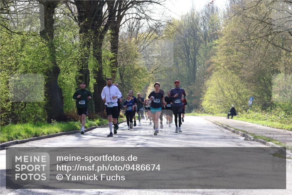 12.04.2026 - 45. Internationalen Wilhelmsburger Insellauf Yannick Fuchs http://msf.ph/oto/9486674 12.04.2026 10:30:44 Laufen 3892, 2711, 5038, 508, 4180, 2, 12, 5416 meine-sportfotos.de