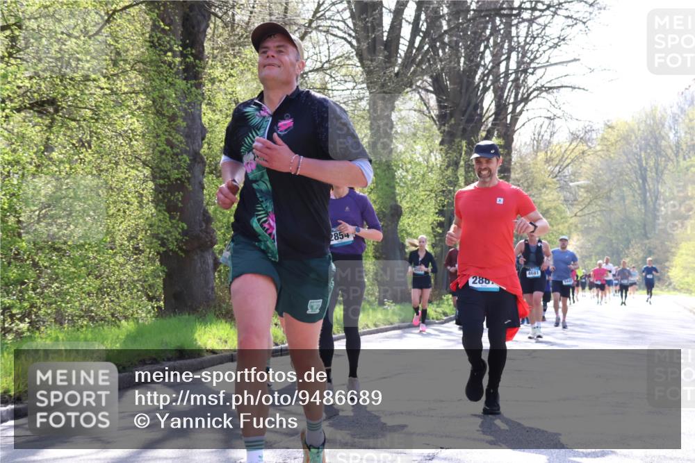 12.04.2026 - 45. Internationalen Wilhelmsburger Insellauf Yannick Fuchs http://msf.ph/oto/9486689 12.04.2026 10:36:45 Laufen 2854, 288, 4681 meine-sportfotos.de
