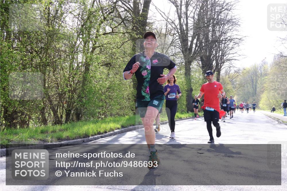 12.04.2026 - 45. Internationalen Wilhelmsburger Insellauf Yannick Fuchs http://msf.ph/oto/9486693 12.04.2026 10:36:45 Laufen 2854, 2887 meine-sportfotos.de