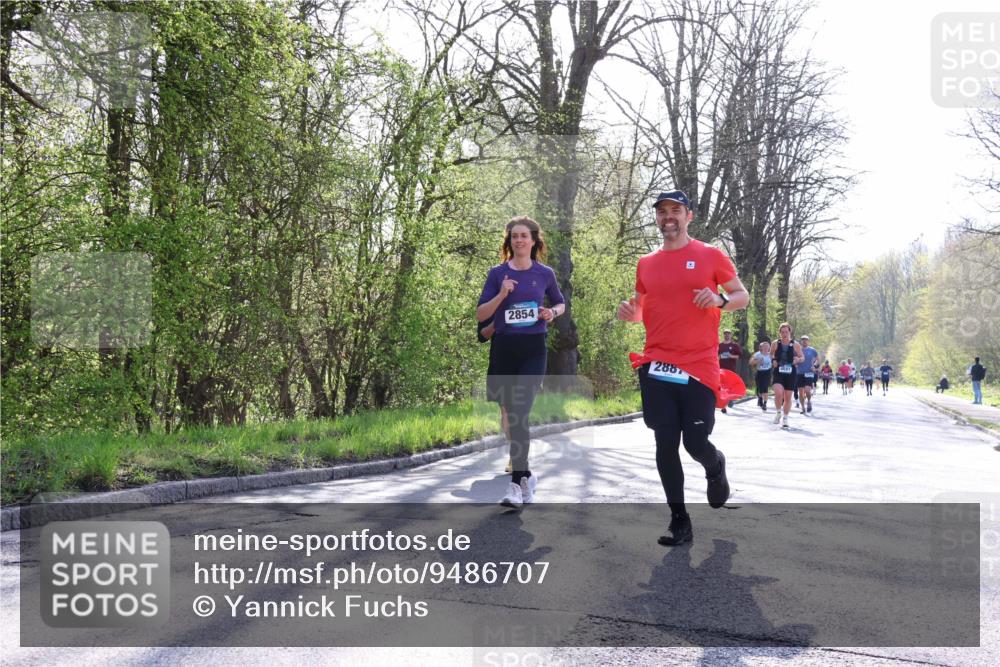 12.04.2026 - 45. Internationalen Wilhelmsburger Insellauf Yannick Fuchs http://msf.ph/oto/9486707 12.04.2026 10:36:47 Laufen 2854, 2887, 4, 81 meine-sportfotos.de