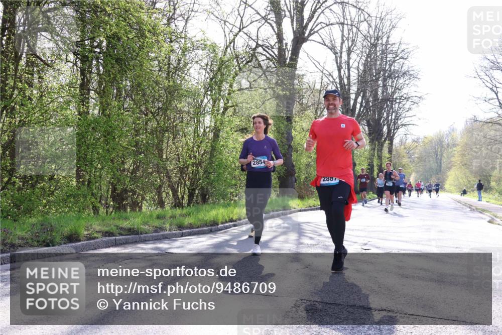 12.04.2026 - 45. Internationalen Wilhelmsburger Insellauf Yannick Fuchs http://msf.ph/oto/9486709 12.04.2026 10:36:47 Laufen 2854, 2887 meine-sportfotos.de