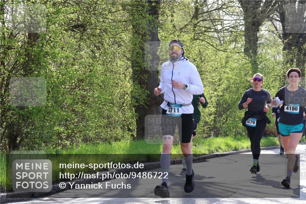 12.04.2026 - 45. Internationalen Wilhelmsburger Insellauf Yannick Fuchs http://msf.ph/oto/9486722 12.04.2026 10:30:49 Laufen 2711, 2479, 4180 meine-sportfotos.de