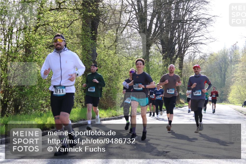 12.04.2026 - 45. Internationalen Wilhelmsburger Insellauf Yannick Fuchs http://msf.ph/oto/9486732 12.04.2026 10:30:50 Laufen 3892, 2711, 479, 418, 2836, 5038, 5357, 5416, 4042 meine-sportfotos.de