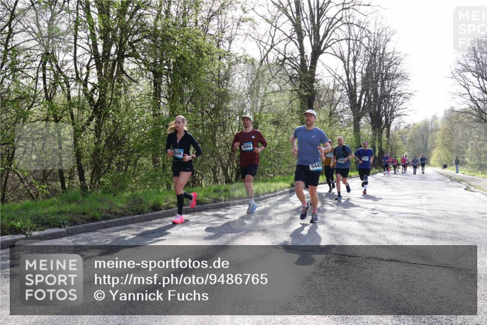 12.04.2026 - 45. Internationalen Wilhelmsburger Insellauf Yannick Fuchs http://msf.ph/oto/9486765 12.04.2026 10:36:53 Laufen 3509, 3060, 5445, 3349, 3332 meine-sportfotos.de