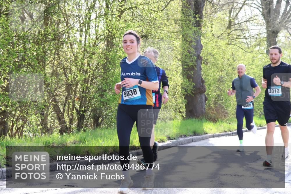 12.04.2026 - 45. Internationalen Wilhelmsburger Insellauf Yannick Fuchs http://msf.ph/oto/9486774 12.04.2026 10:30:54 Laufen 5038, 5408, 2812 meine-sportfotos.de
