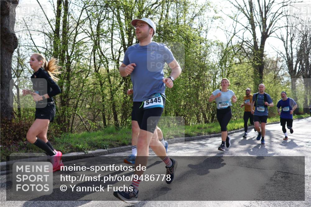 12.04.2026 - 45. Internationalen Wilhelmsburger Insellauf Yannick Fuchs http://msf.ph/oto/9486778 12.04.2026 10:36:54 Laufen 5445, 2809, 3349, 3063, 3332 meine-sportfotos.de