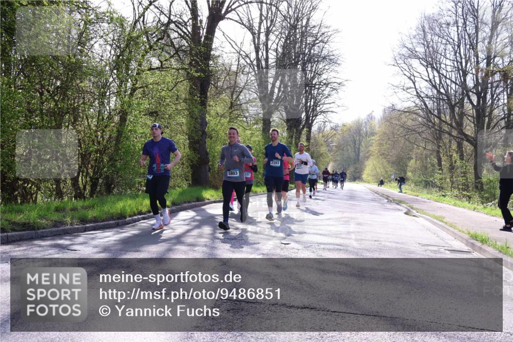 12.04.2026 - 45. Internationalen Wilhelmsburger Insellauf Yannick Fuchs http://msf.ph/oto/9486851 12.04.2026 10:37:01 Laufen 5803, 531, 2393 meine-sportfotos.de