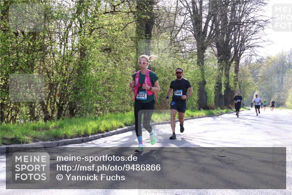 12.04.2026 - 45. Internationalen Wilhelmsburger Insellauf Yannick Fuchs http://msf.ph/oto/9486866 12.04.2026 10:31:03 Laufen 2222, 5489 meine-sportfotos.de