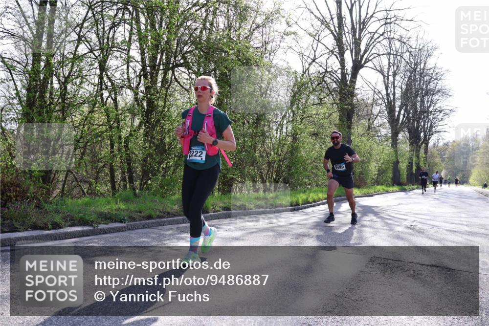 12.04.2026 - 45. Internationalen Wilhelmsburger Insellauf Yannick Fuchs http://msf.ph/oto/9486887 12.04.2026 10:31:05 Laufen 2222, 5489 meine-sportfotos.de