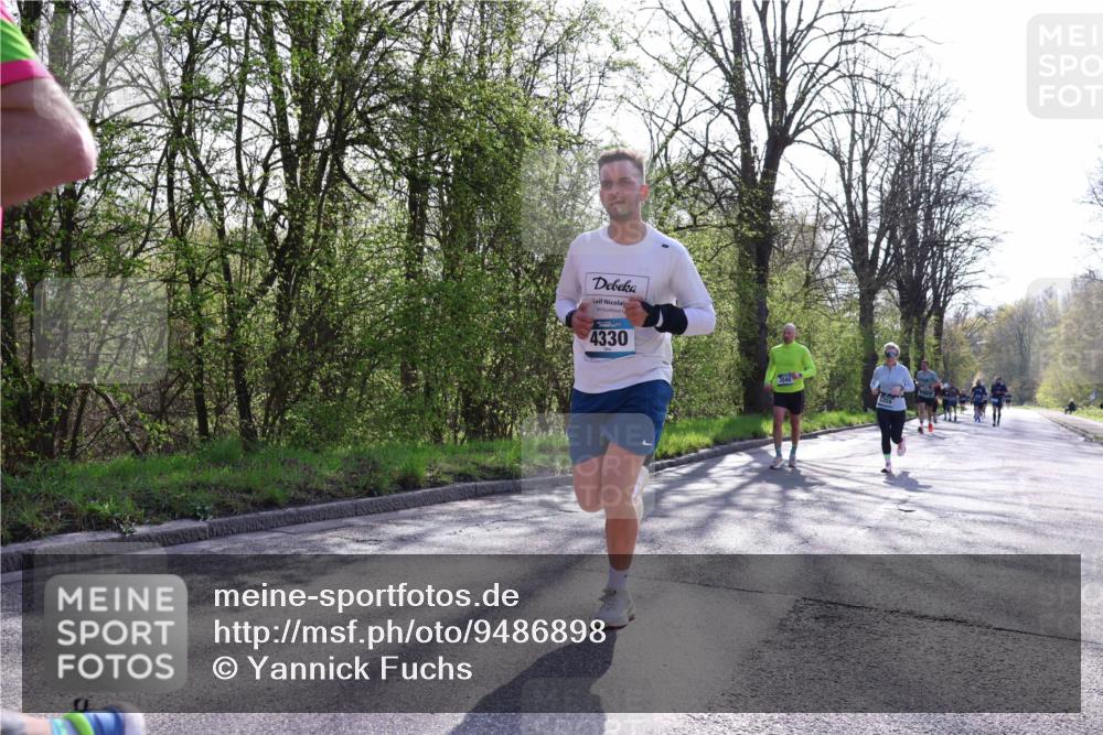 12.04.2026 - 45. Internationalen Wilhelmsburger Insellauf Yannick Fuchs http://msf.ph/oto/9486898 12.04.2026 10:37:06 Laufen 4330, 2048 meine-sportfotos.de