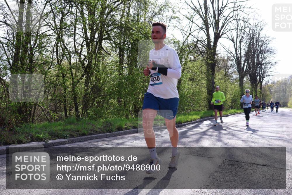 12.04.2026 - 45. Internationalen Wilhelmsburger Insellauf Yannick Fuchs http://msf.ph/oto/9486900 12.04.2026 10:37:06 Laufen 4330, 5359 meine-sportfotos.de