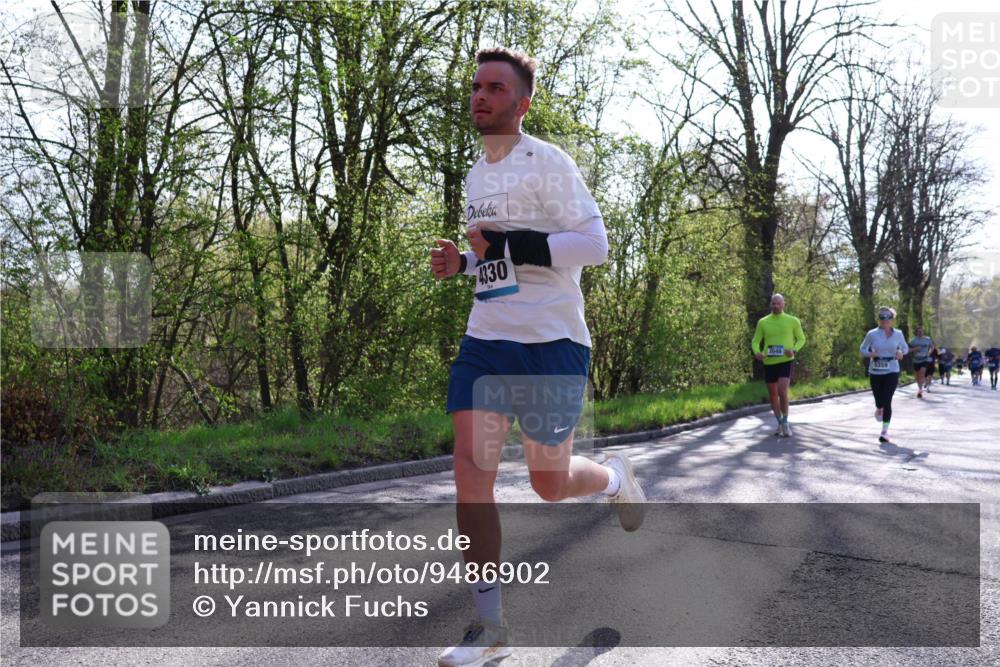 12.04.2026 - 45. Internationalen Wilhelmsburger Insellauf Yannick Fuchs http://msf.ph/oto/9486902 12.04.2026 10:37:06 Laufen 4330, 2048, 5359 meine-sportfotos.de