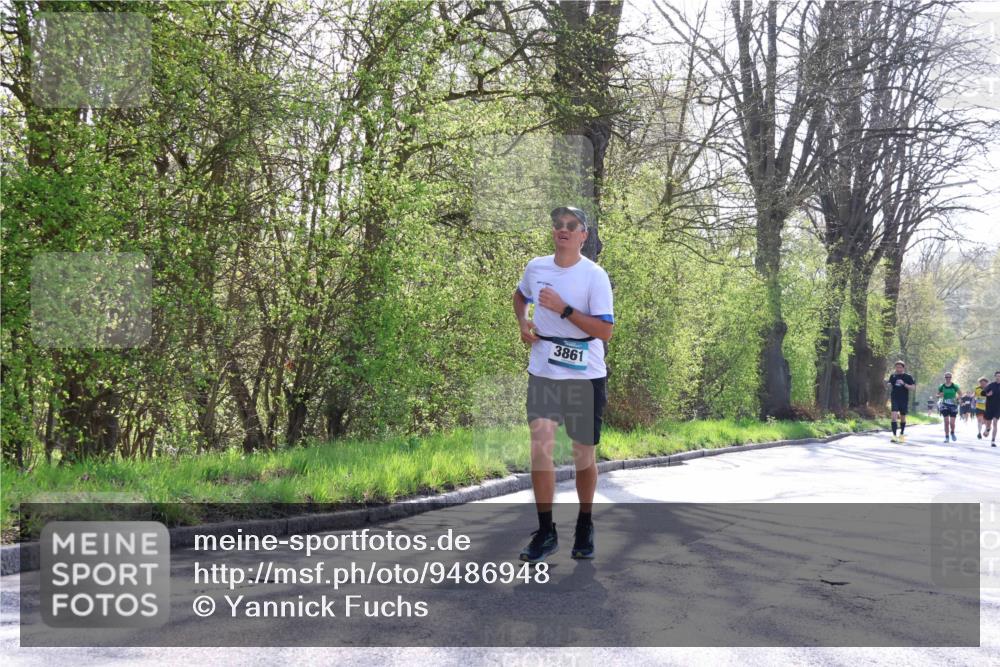 12.04.2026 - 45. Internationalen Wilhelmsburger Insellauf Yannick Fuchs http://msf.ph/oto/9486948 12.04.2026 10:31:13 Laufen 3861 meine-sportfotos.de