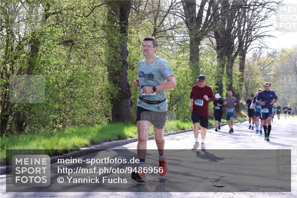 12.04.2026 - 45. Internationalen Wilhelmsburger Insellauf Yannick Fuchs http://msf.ph/oto/9486956 12.04.2026 10:37:11 Laufen 21, 0975, 3722, 5039, 3007, 2231, 3695 meine-sportfotos.de