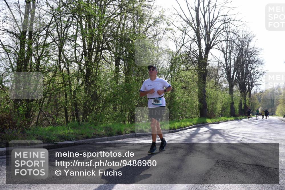 12.04.2026 - 45. Internationalen Wilhelmsburger Insellauf Yannick Fuchs http://msf.ph/oto/9486960 12.04.2026 10:31:15 Laufen 3861 meine-sportfotos.de